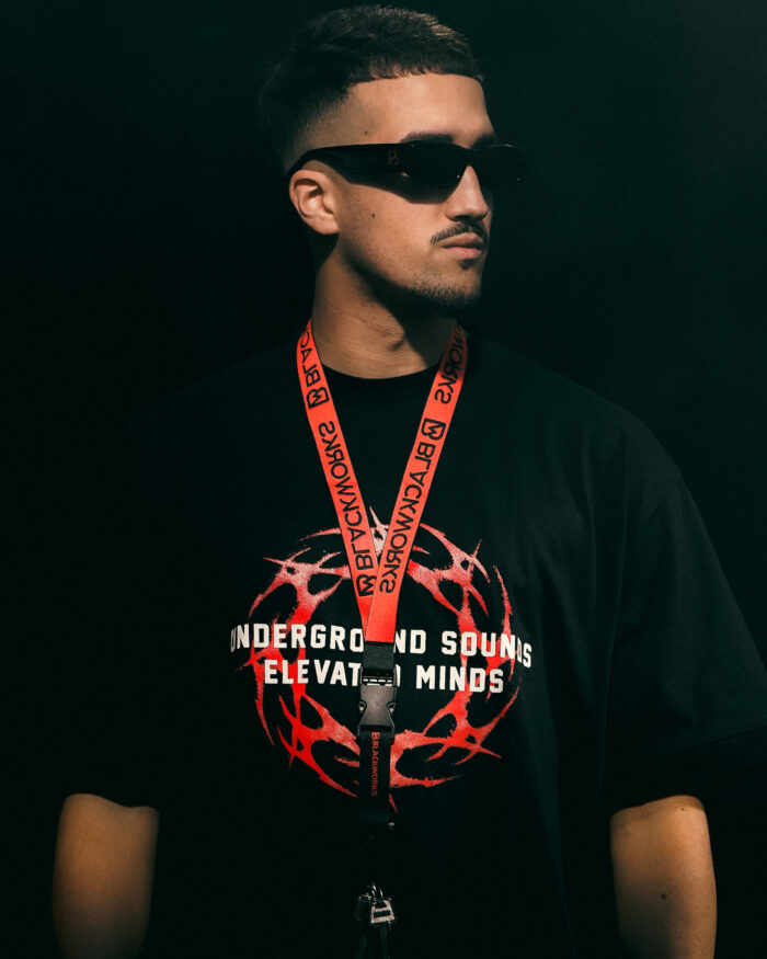 CONNECTOR LANYARD Black / Red