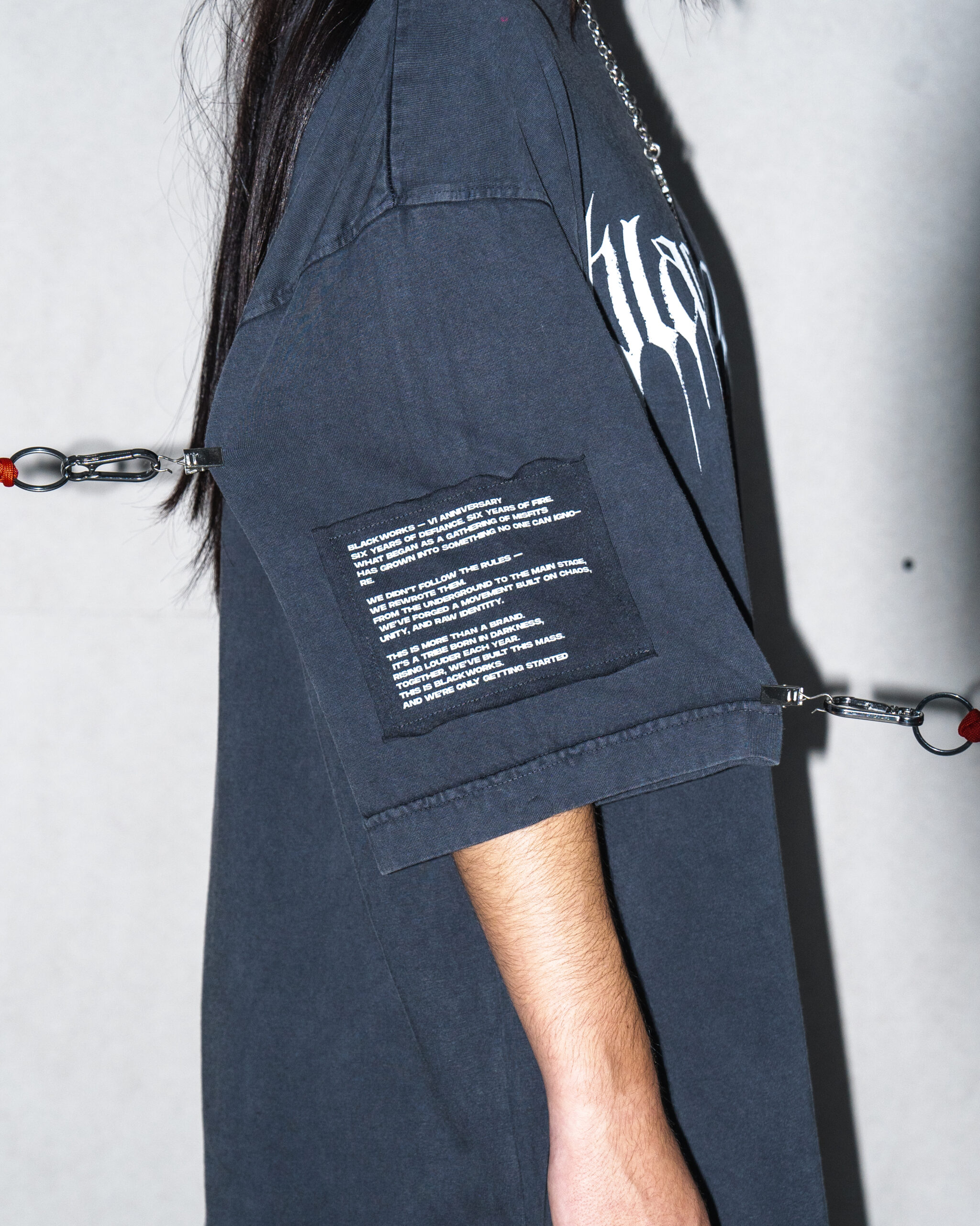 W.D. 001. OVERSIZE TEE