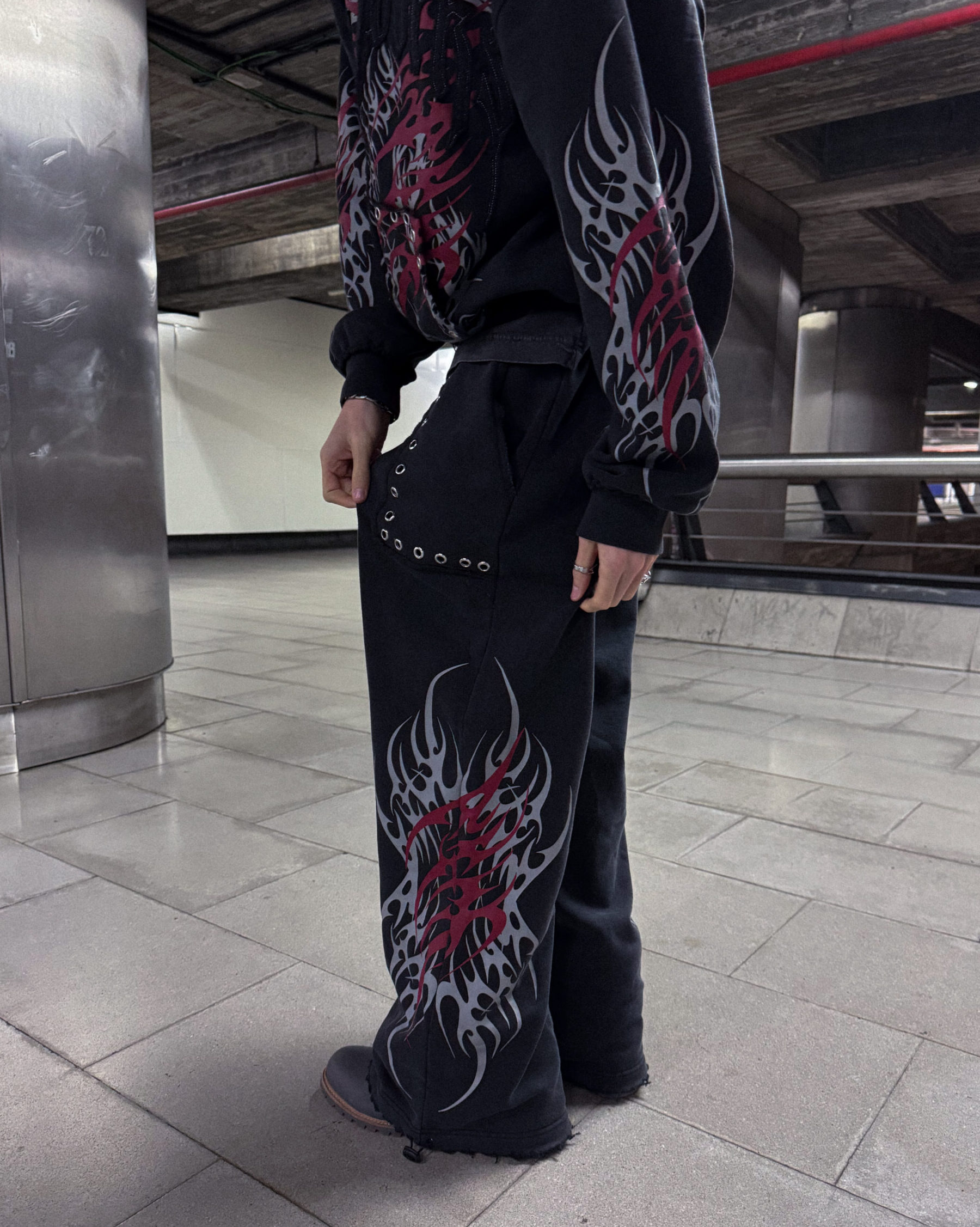 w.d.00 2partTRIBAL PANT
