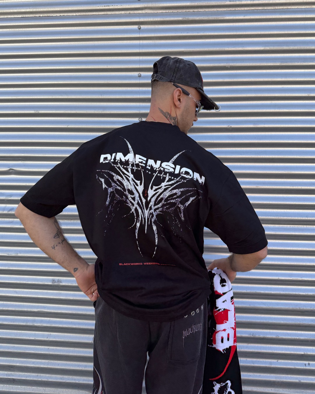DIMENSION_WEEKEND_FEST_OV_TEE